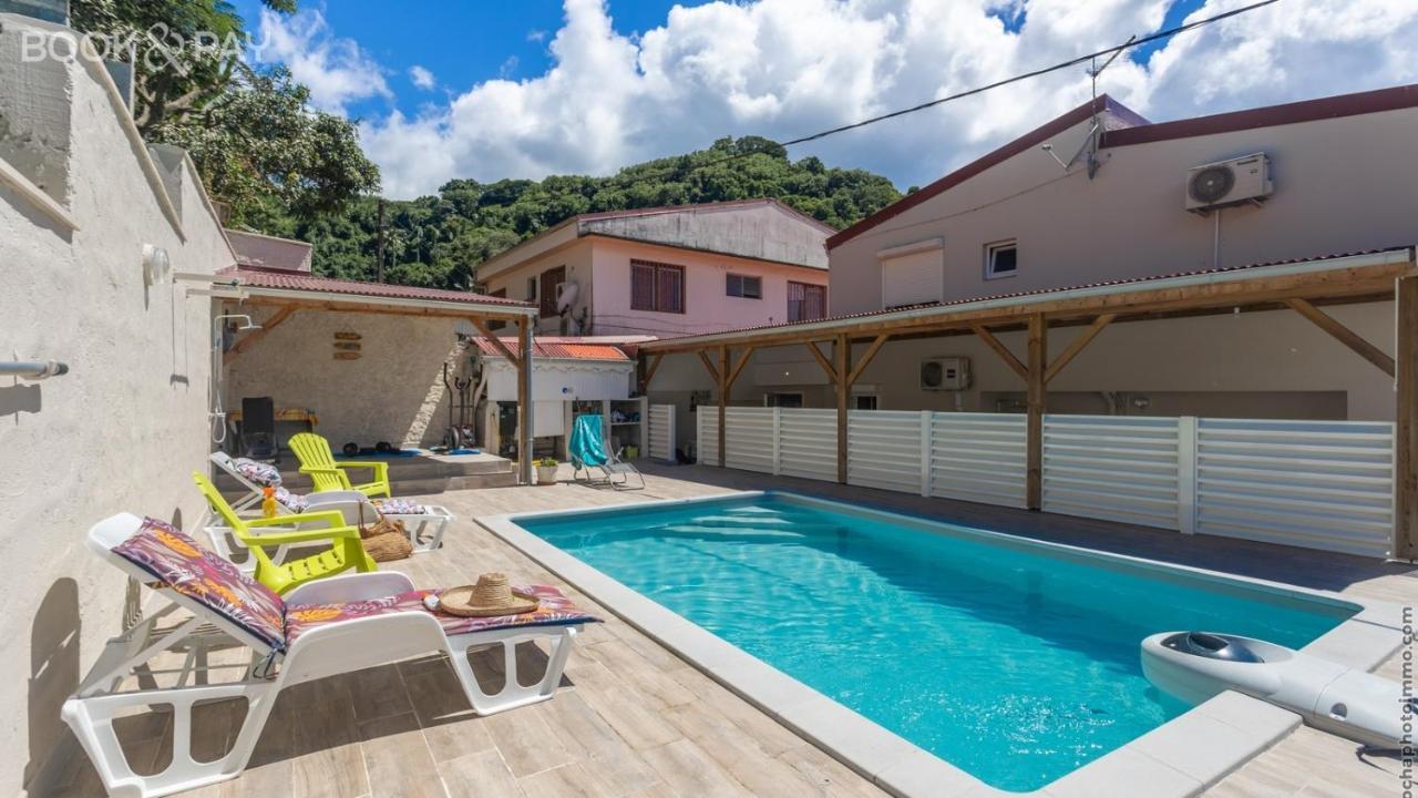 Alpinia - Appt Avec Piscine Partagee Apartment Saint-Pierre Bagian luar foto